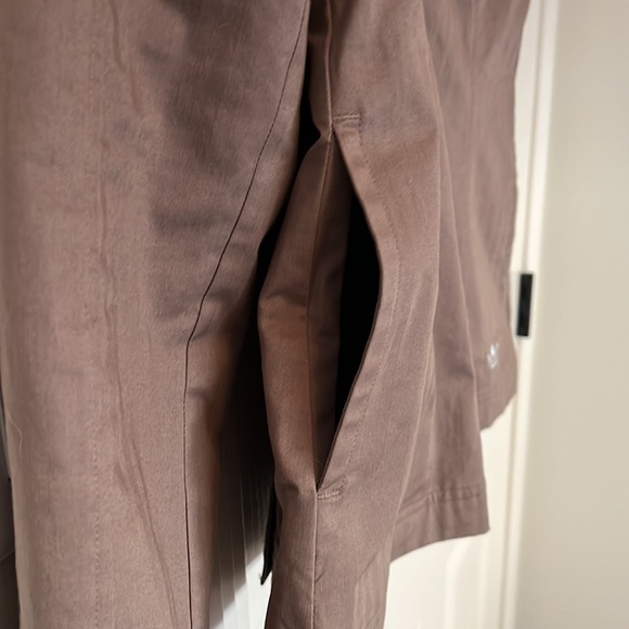 Adidas coat - Picture 6 of 11